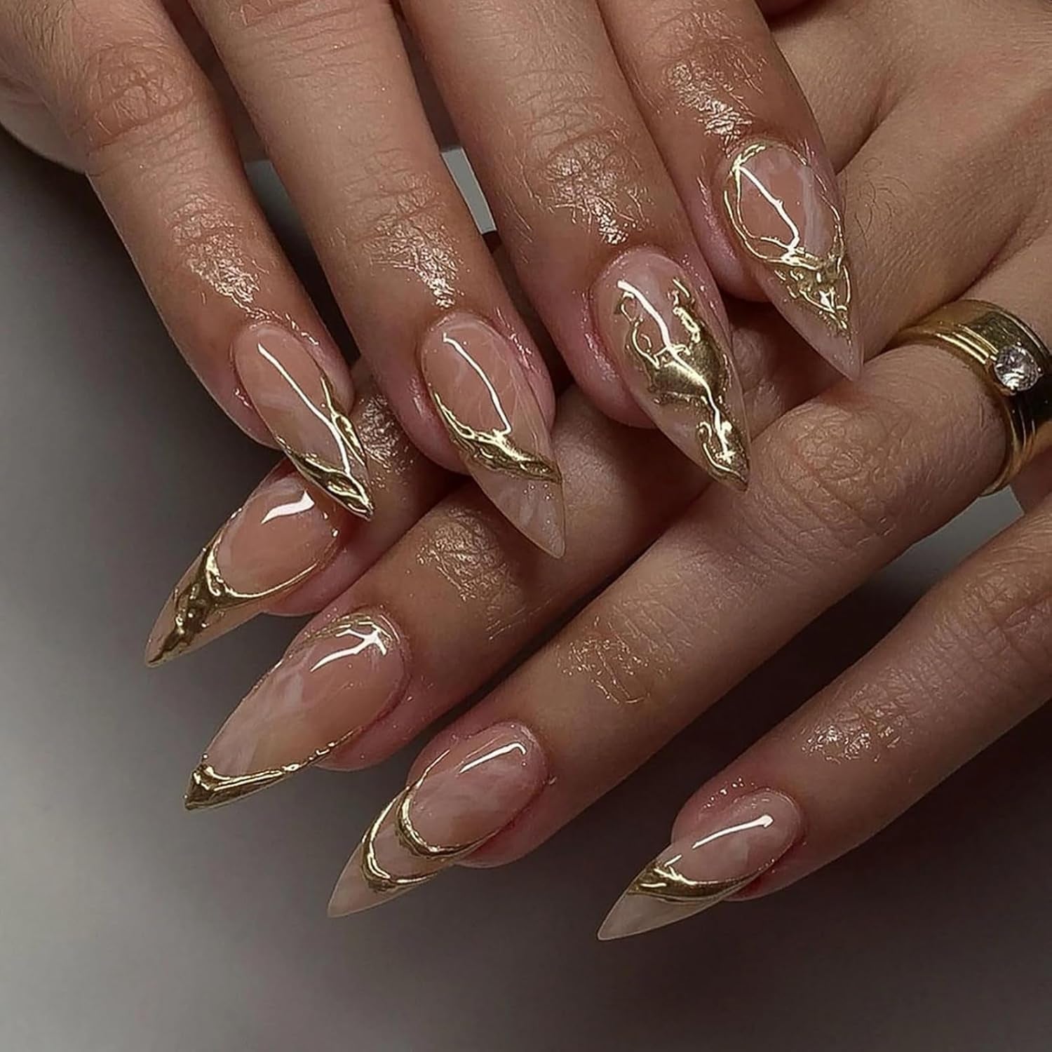 24Pcs Medium Almond Press on Nails French Tip Fake Nails with Brown Leopard Gold Line Design Glossy Reusable False Nail Artificial Acrylic Nails Press Ons Holiday Stick on Nails for Women DIY Manicure
