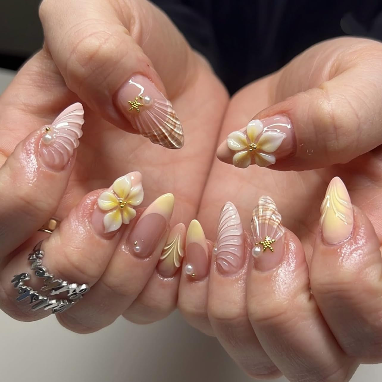 CTTHNBD Press on Nails Almond - French Tip Fake Nails with Gold Line Design - Medium Fasle Nails Press Ons - for Women 24 Pcs