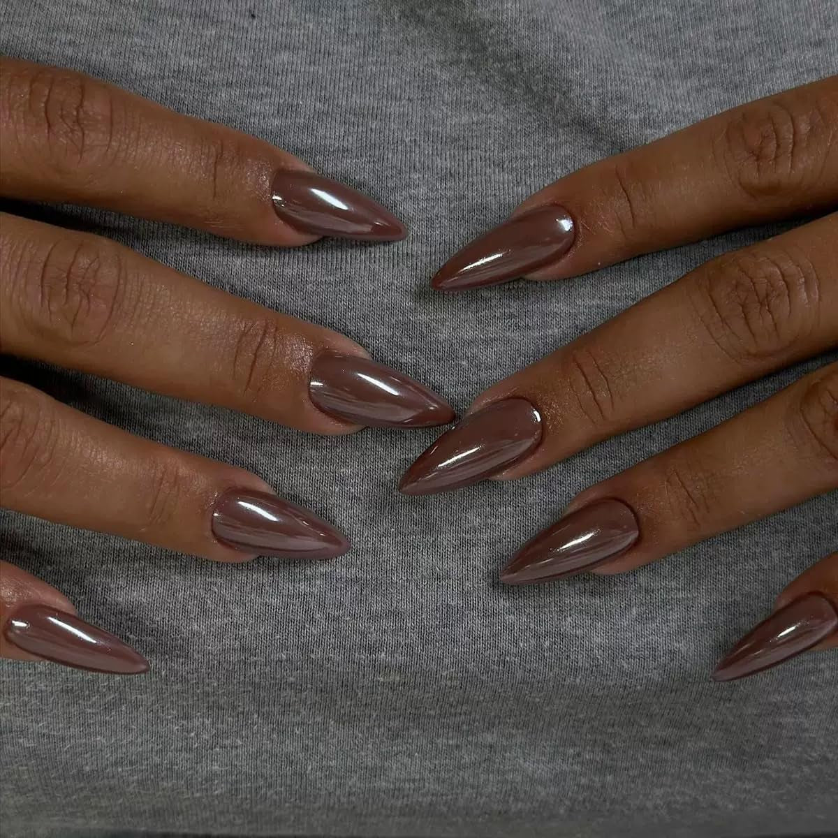 CTTHNBD Press on Nails Almond - French Tip Fake Nails with Gold Line Design - Medium Fasle Nails Press Ons - for Women 24 Pcs