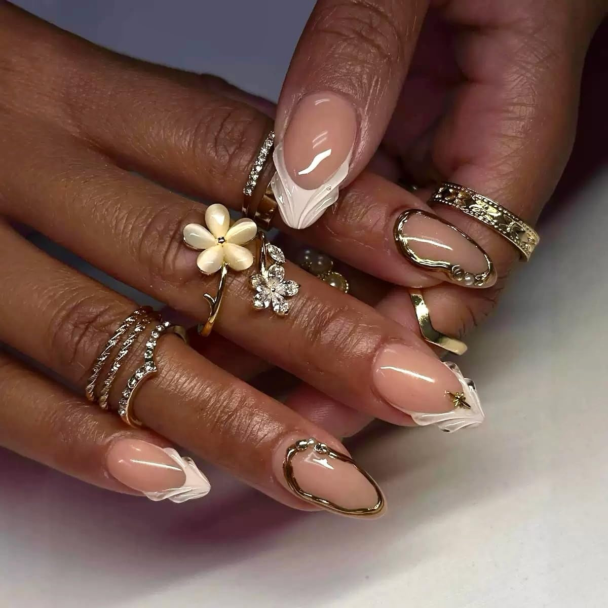 CTTHNBD Press on Nails Almond - French Tip Fake Nails with Gold Line Design - Medium Fasle Nails Press Ons - for Women 24 Pcs