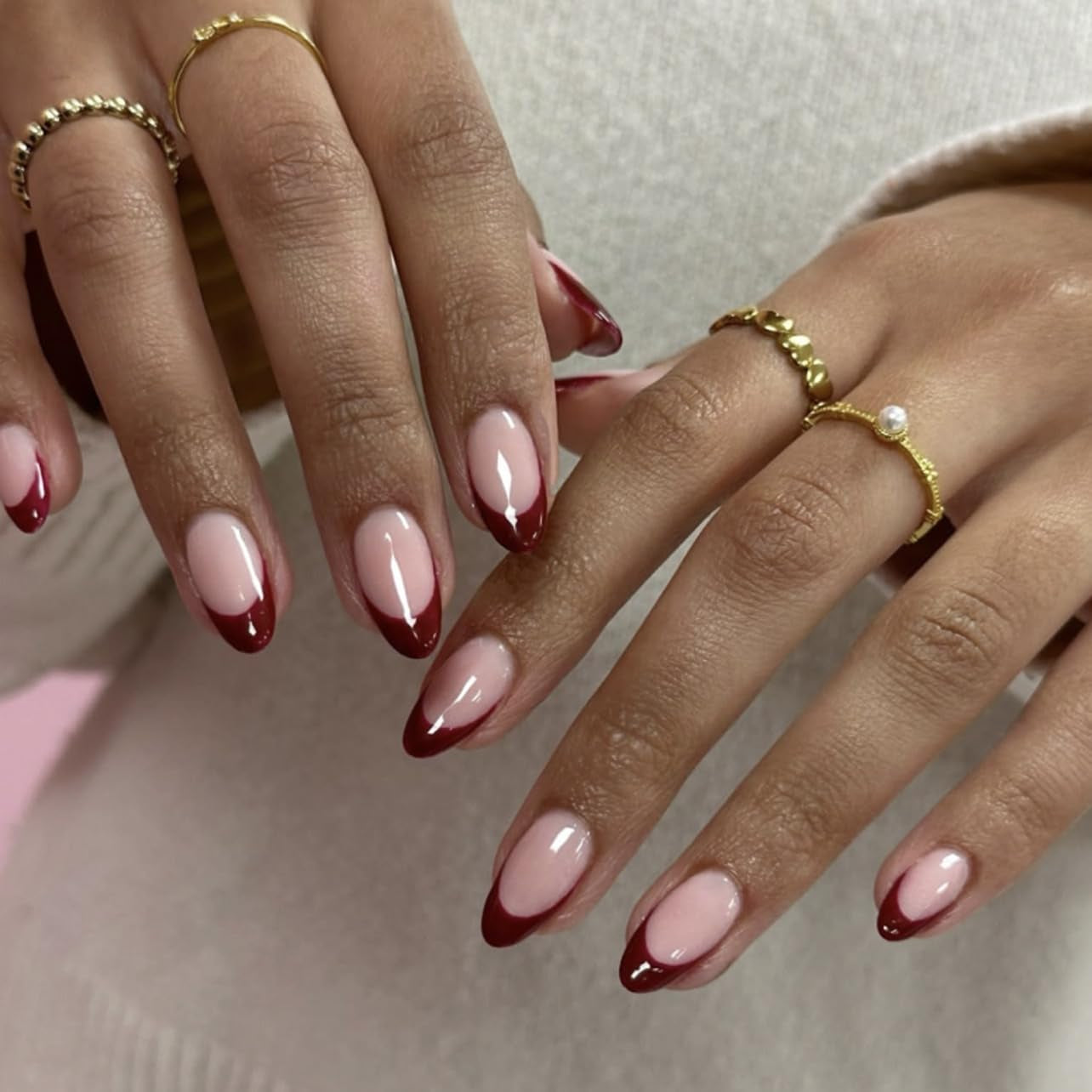 CTTHNBD Press on Nails Almond - French Tip Fake Nails with Gold Line Design - Medium Fasle Nails Press Ons - for Women 24 Pcs