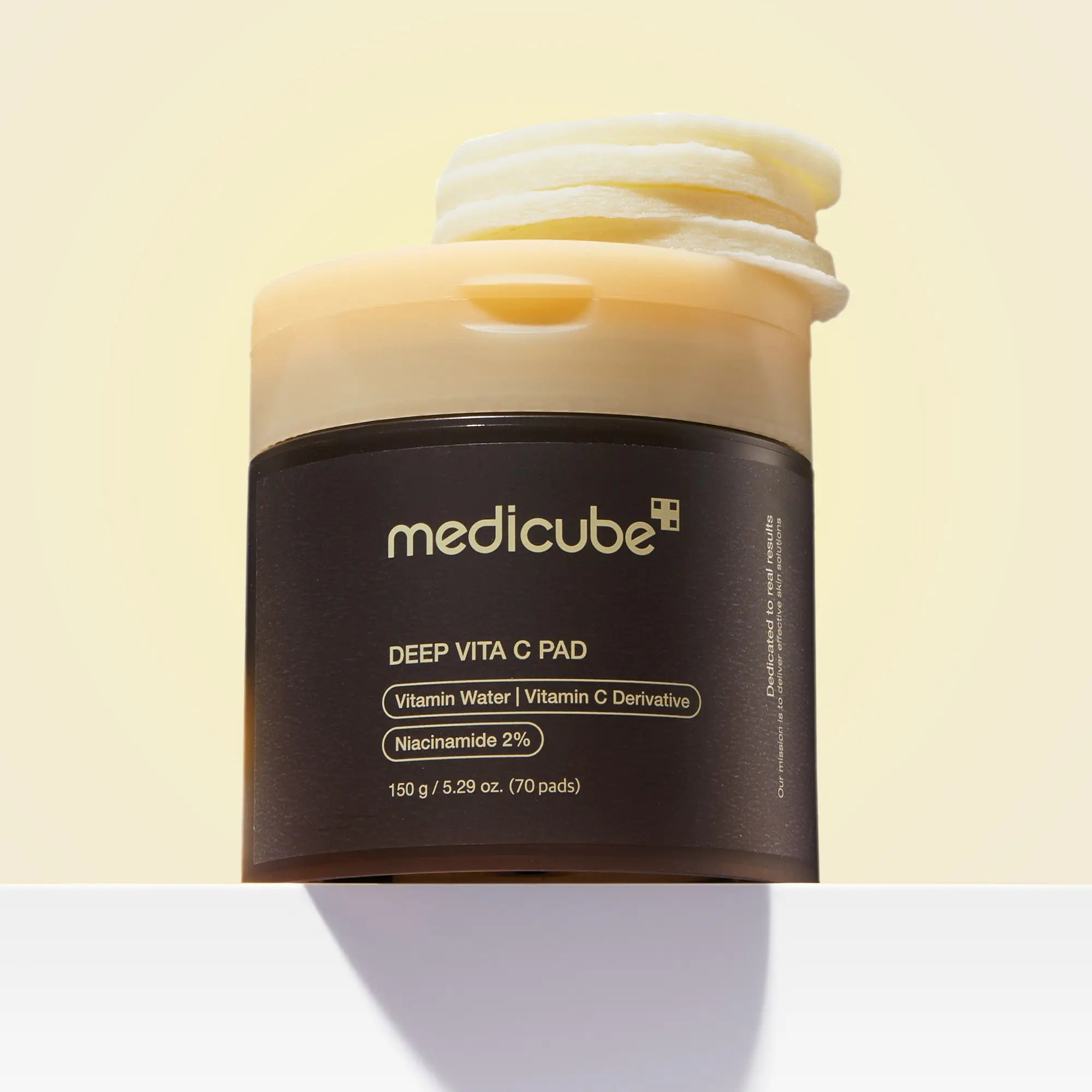 [Medicube] Deep Vita C Facial Pads I 500,000PPM of Vitamin Water & 3 Types of Vitamin | (70 Sheets)