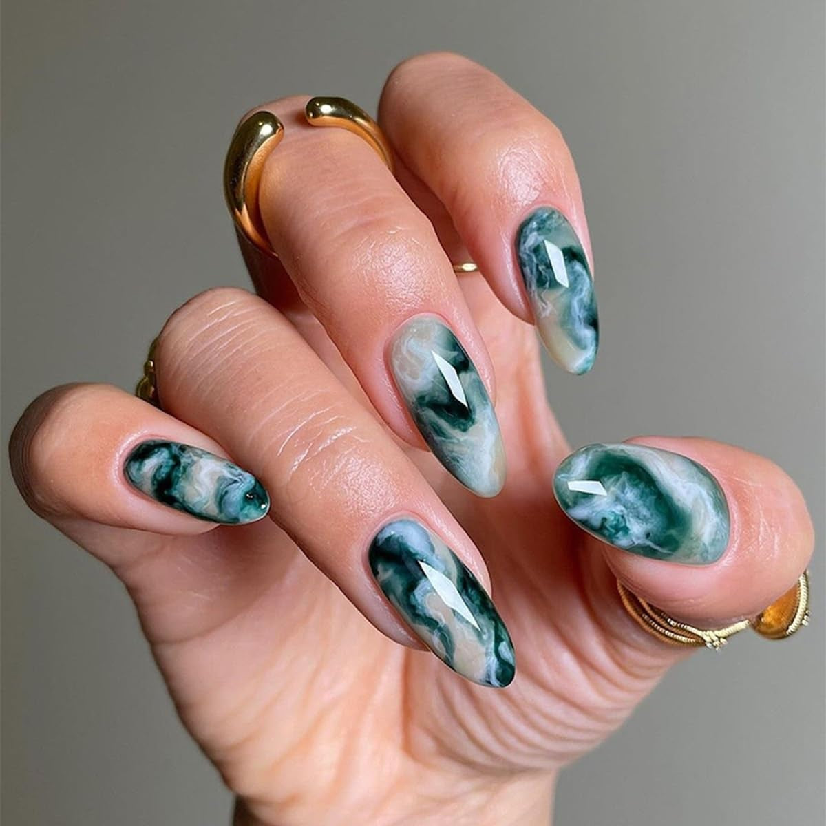 CTTHNBD Press on Nails Almond - French Tip Fake Nails with Gold Line Design - Medium Fasle Nails Press Ons - for Women 24 Pcs